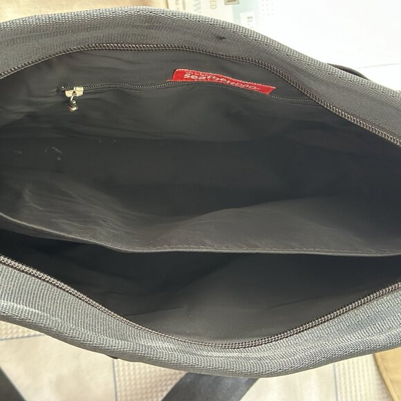 Large Black Original Seatbelt Bag/Messenger bag 15Lx4Dx11H - Picture 7 of 8